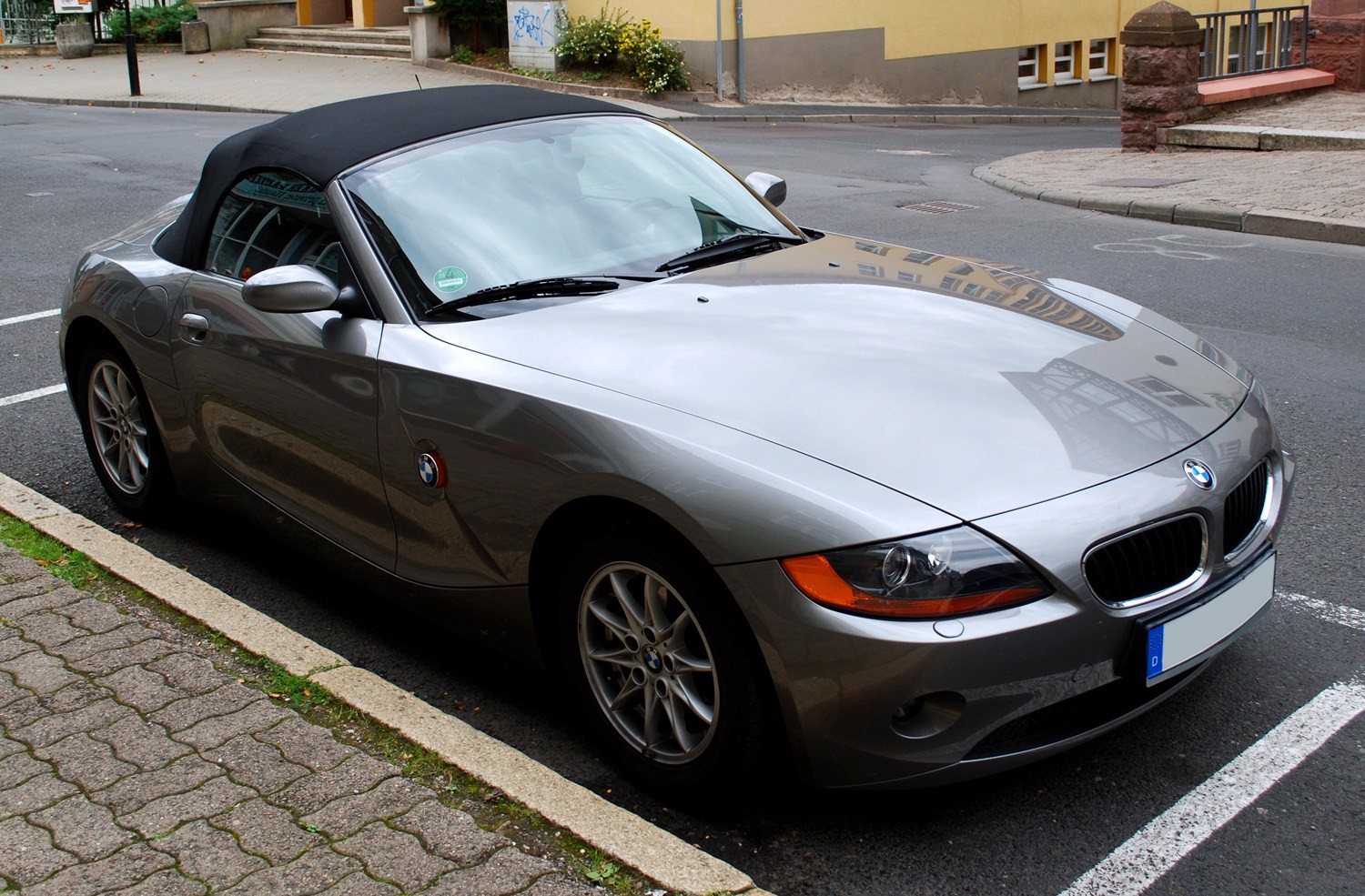 BMW_Z4_Roadster