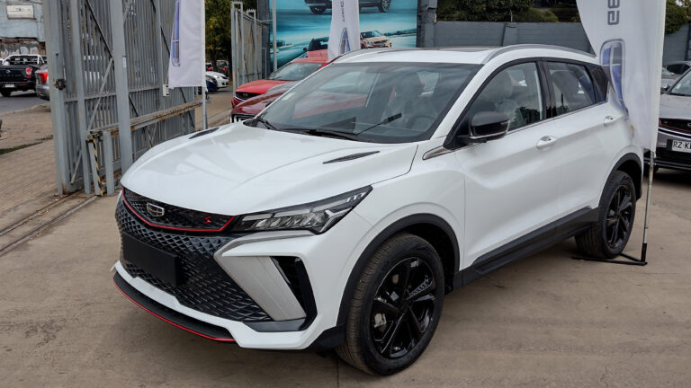 Geely_Coolray_1.5T_GK_2023