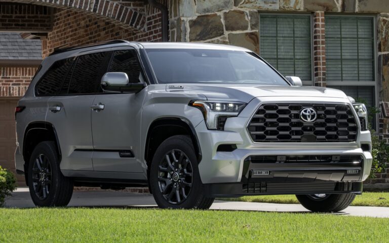 2023-toyota-sequoia-platinum