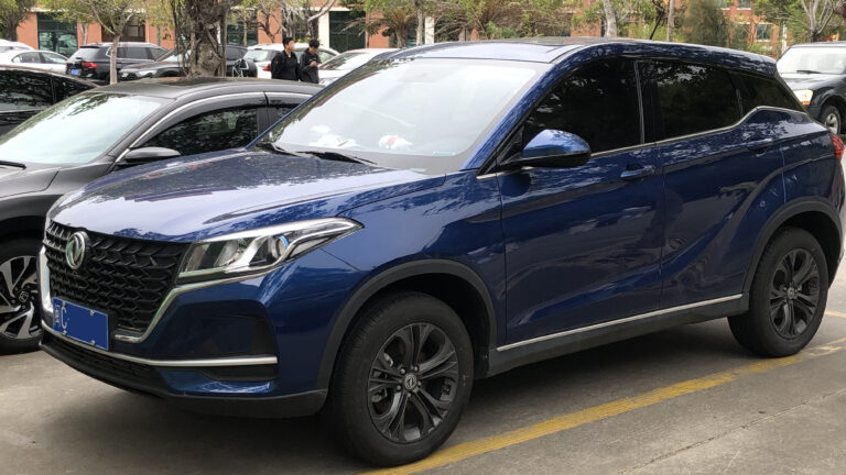 Dongfeng_Fengon_500_Shishi_01_2022-11-04